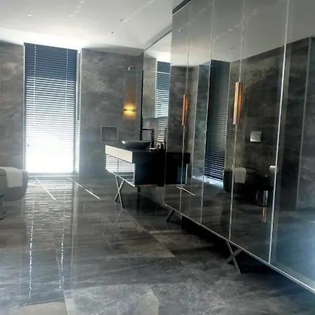 Casa Blanca Villa *